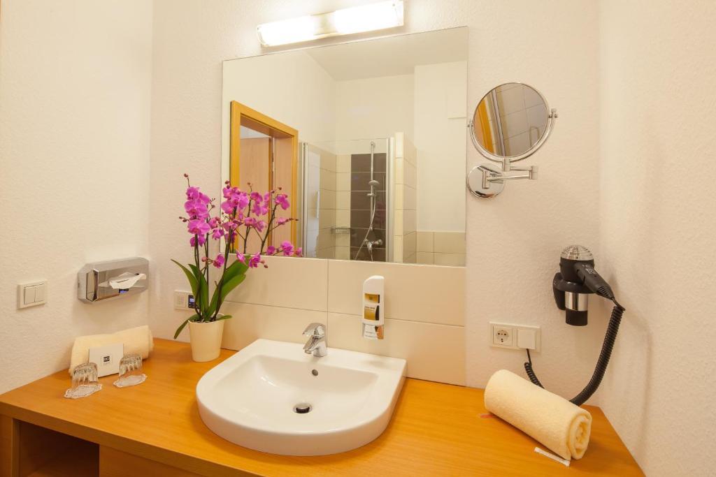 Moin Hotel Cuxhaven Room photo