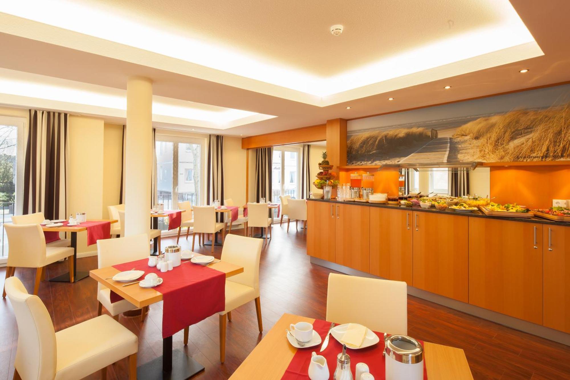 Moin Hotel Cuxhaven Exterior photo