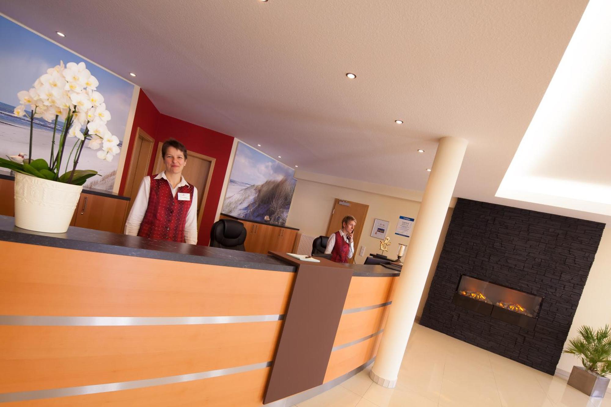 Moin Hotel Cuxhaven Exterior photo