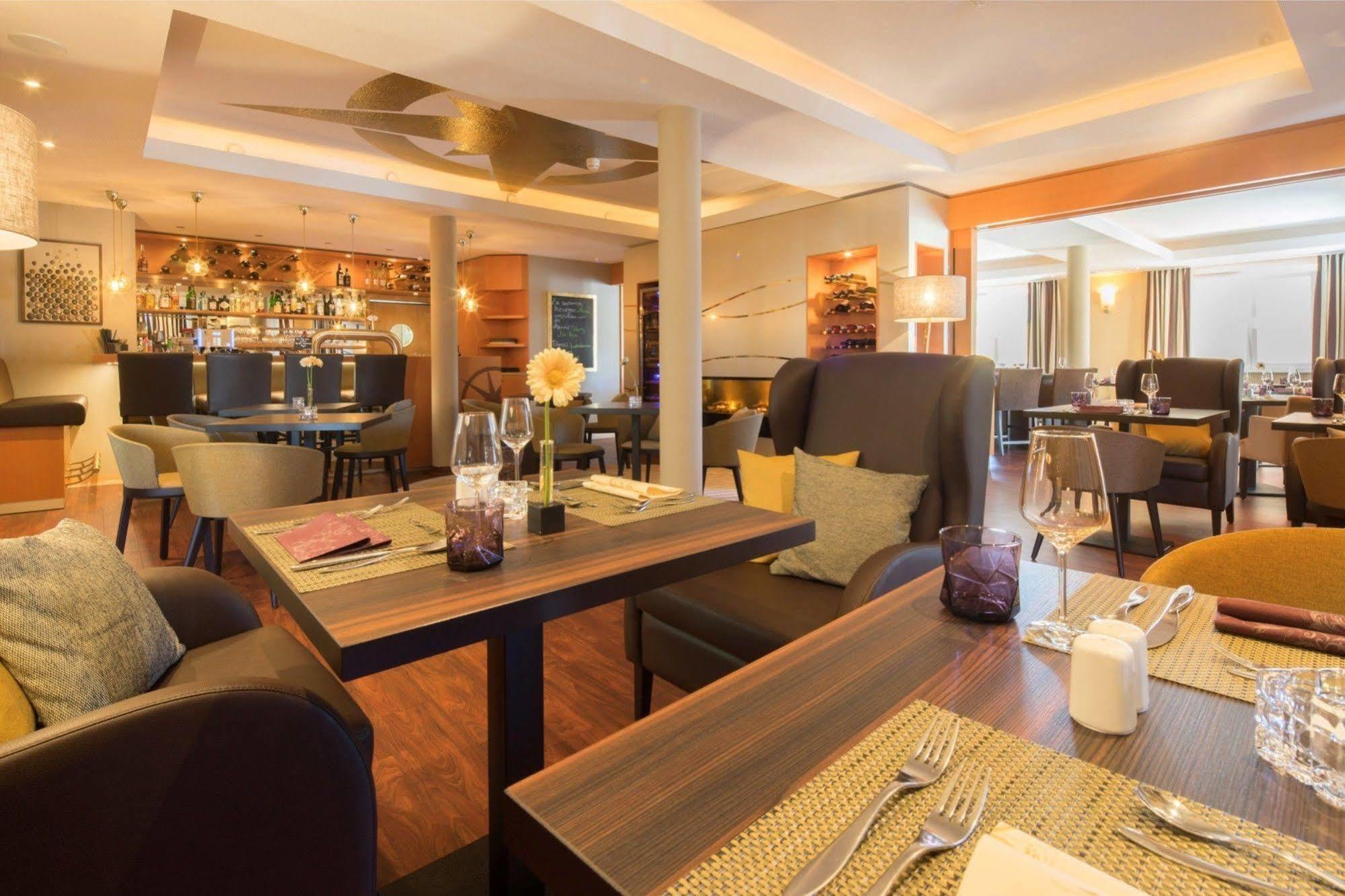 Moin Hotel Cuxhaven Exterior photo