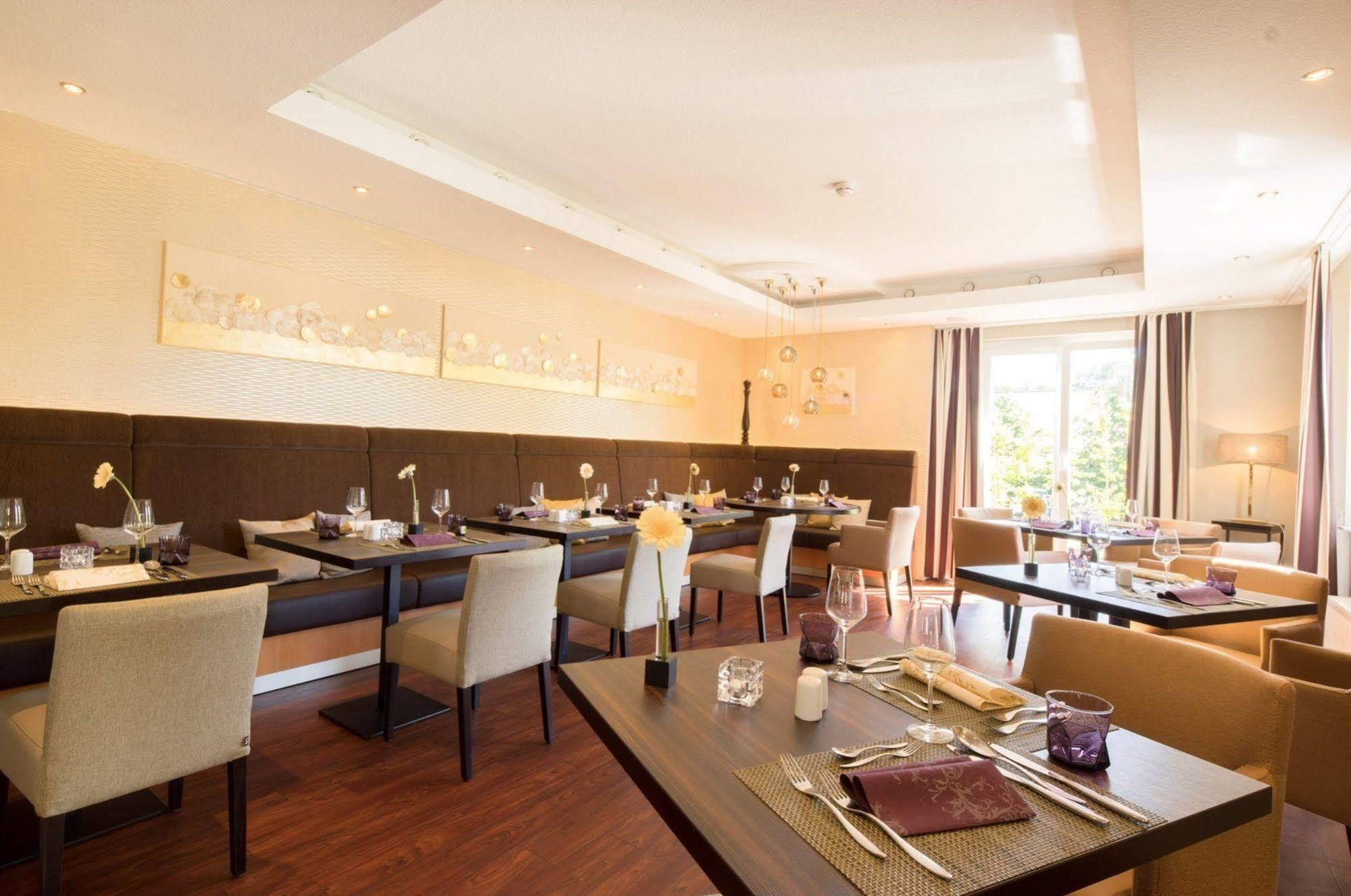Moin Hotel Cuxhaven Exterior photo
